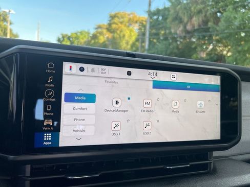 Certified 2024 Jeep Gladiator Sport image 36