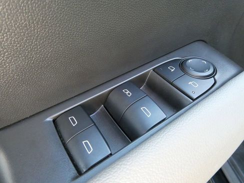 Certified 2025 Chevrolet Colorado ZR2 w/ Technology Package AWD/4WD image 25