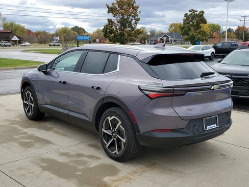 New 2026 Chevrolet Equinox EV LT image 3