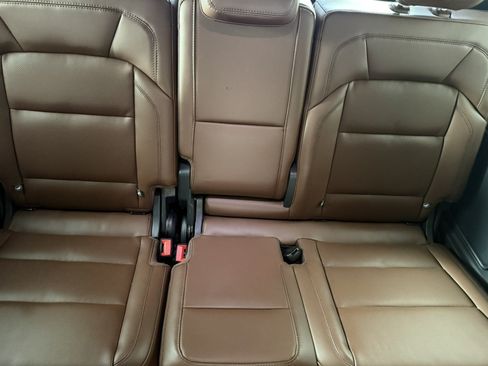 Used 2025 Lincoln Navigator Reserve AWD/4WD image 17