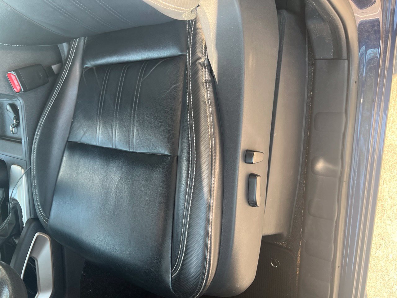 Used 2022 Nissan Frontier SV w/ SV Premium Package RWD image 8