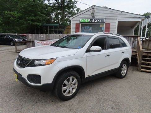 Used 2011 Kia Sorento LX AWD/4WD image 1