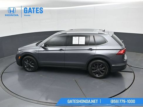 Used 2024 Volkswagen Tiguan SE FWD image 54