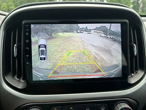 Used 2017 Chevrolet Colorado LT w/ LT Convenience Package AWD/4WD image 15