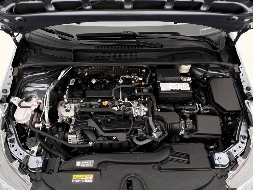 Used 2025 Toyota Corolla LE FWD image 24