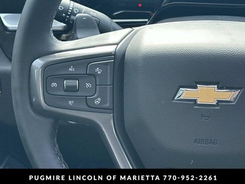 Used 2025 Chevrolet Silverado 1500 High Country AWD/4WD image 24