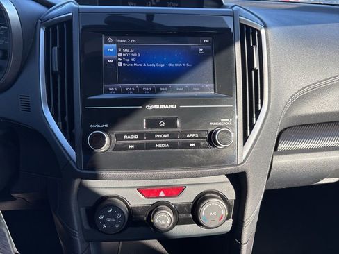 Used 2018 Subaru Crosstrek 2.0i Premium image 17