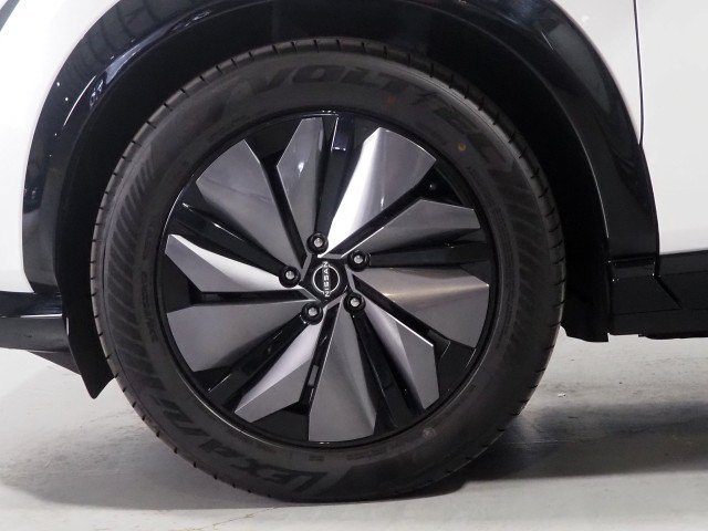 Used 2024 Nissan Ariya Evolve+ AWD/4WD image 54