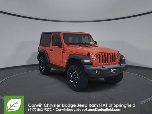 Certified 2018 Jeep Wrangler Sport AWD/4WD image 9