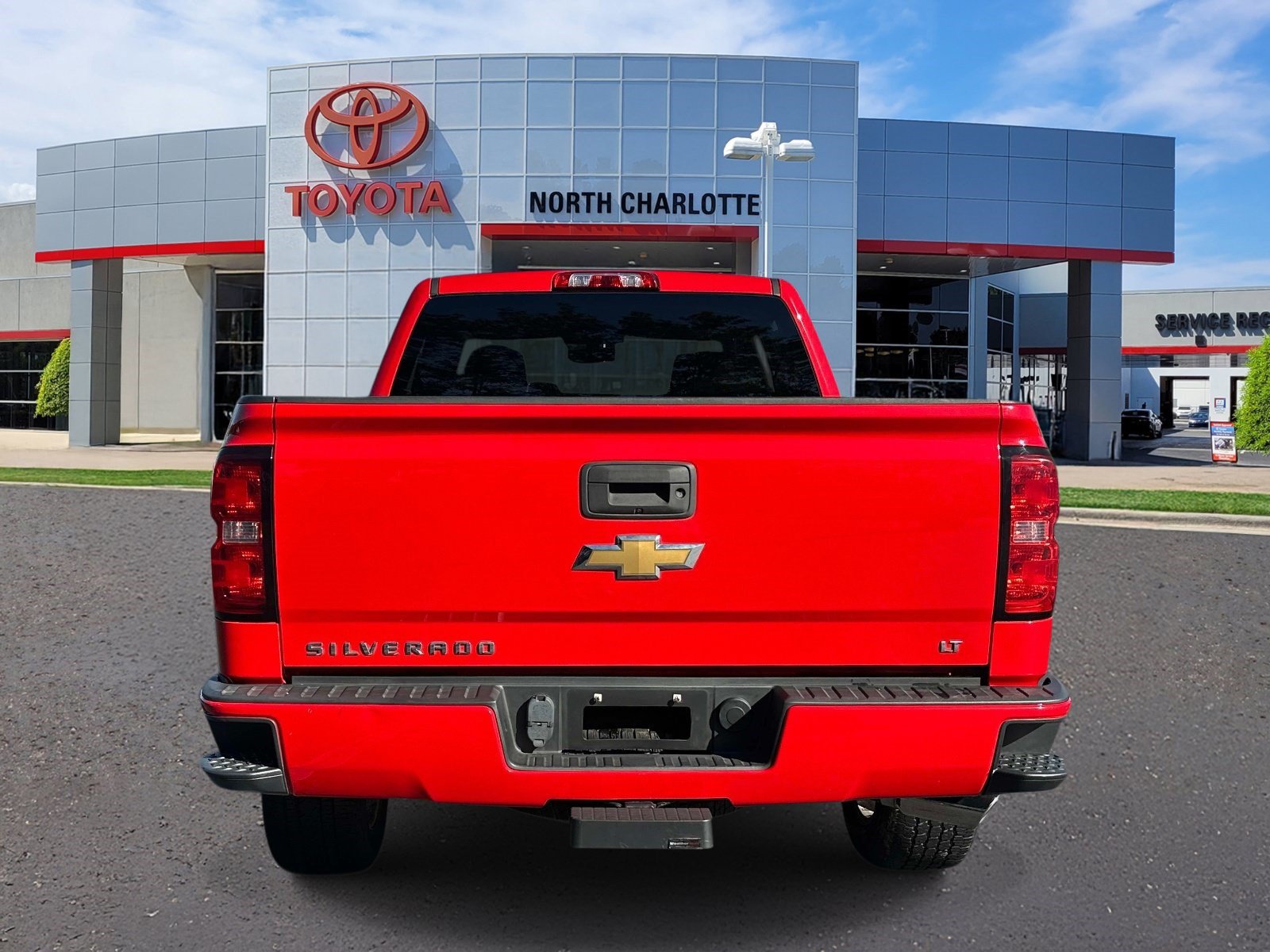 Used 2016 Chevrolet Silverado 1500 LT w/ All Star Edition AWD/4WD image 5