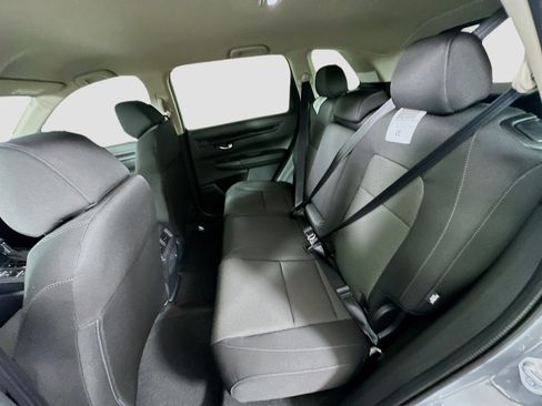 Used 2025 Honda CR-V LX image 17