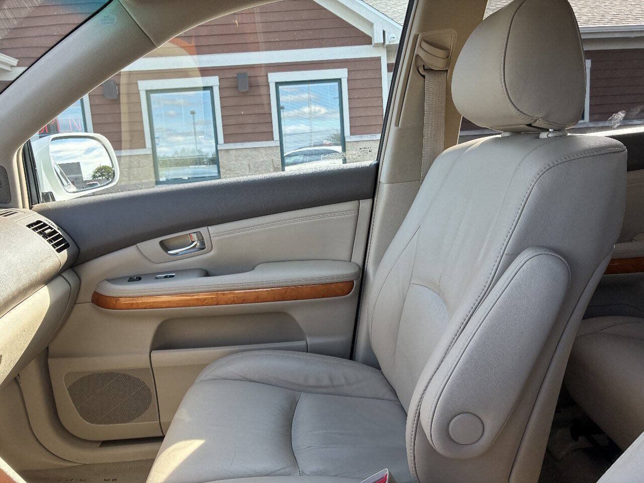Used 2007 Lexus RX 350 AWD image 17