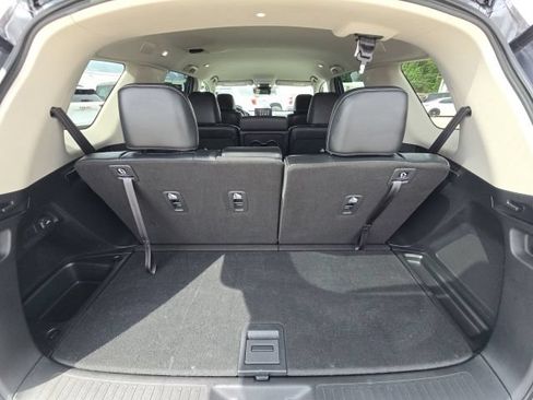 Used 2024 Honda Pilot EX-L image 12