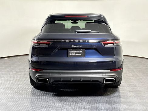Certified 2023 Porsche Cayenne AWD/4WD image 6