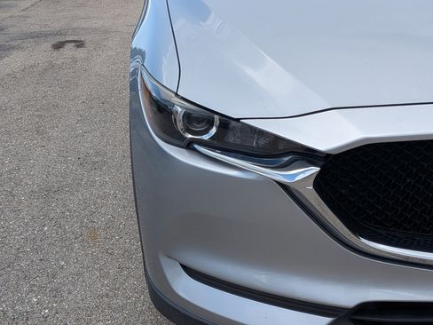 Used 2020 MAZDA CX-5 Touring AWD/4WD image 10
