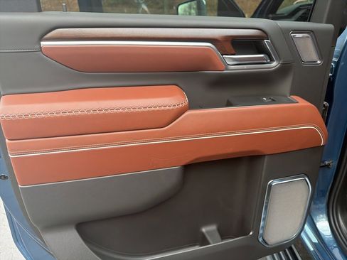 New 2026 GMC Sierra 2500 Denali Ultimate image 10