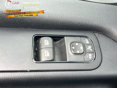 Used 2024 Mercedes-Benz Sprinter 2500 w/ Parking Package image 28