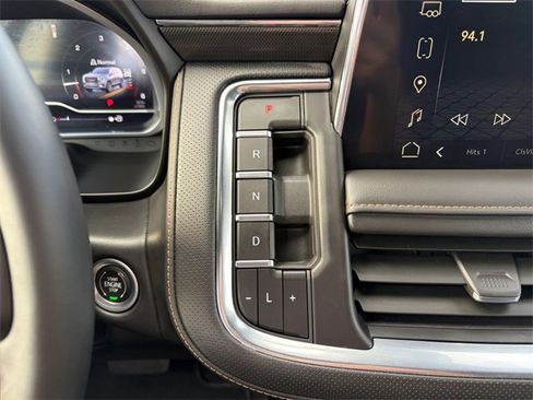 Used 2023 GMC Yukon AT4 image 18