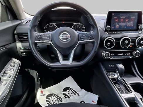 Used 2020 Nissan Sentra SV FWD image 6