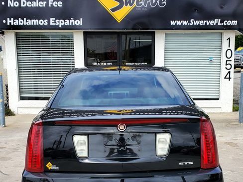 Used 2005 Cadillac STS image 12