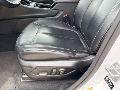 Used 2022 Jeep Grand Cherokee Limited RWD image 17