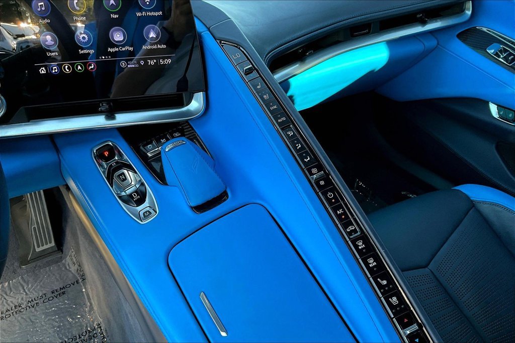 Used 2021 Chevrolet Corvette Stingray Premium Conv w/ Z51 Performance Package RWD image 16