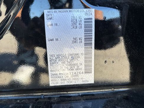 Used 2025 Nissan Altima 2.5 SV image 29