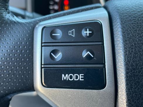 Used 2013 Toyota 4Runner Limited AWD/4WD image 24