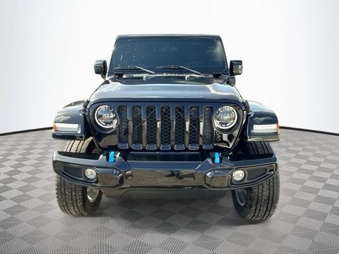 Used 2023 Jeep Wrangler Unlimited Sahara AWD/4WD image 2