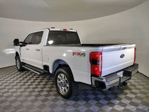 Used 2023 Ford F250 Lariat w/ Chrome Package AWD/4WD image 7