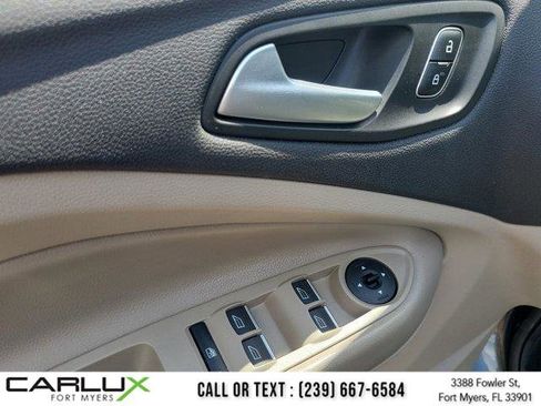 Used 2019 Ford Escape SE AWD/4WD image 22