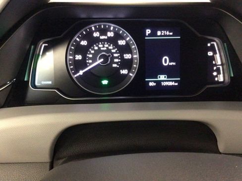 Used 2020 Hyundai Ioniq Blue FWD image 20