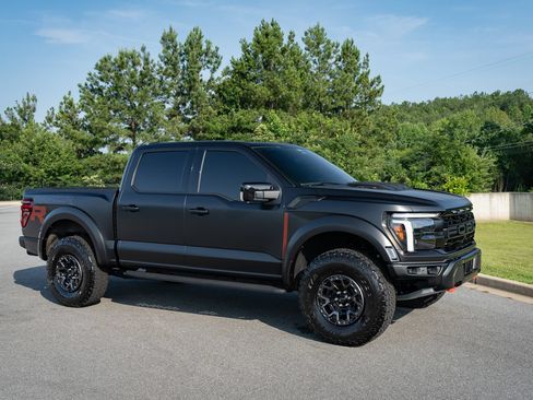 Used 2025 Ford F150 Raptor w/ Equipment Group 803A Raptor R AWD/4WD image 29