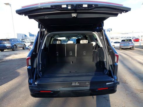 New 2026 Lincoln Navigator L Reserve w/ Jet Appearance Package image 32