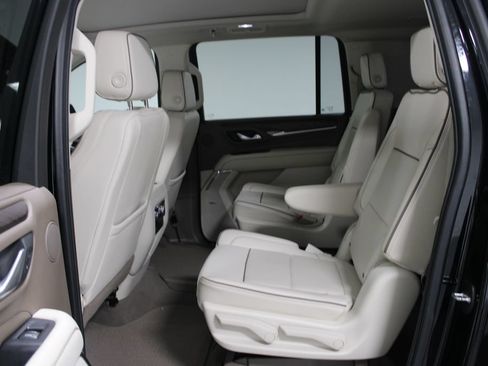Used 2024 GMC Yukon XL Denali w/ Max Trailering Package RWD image 21
