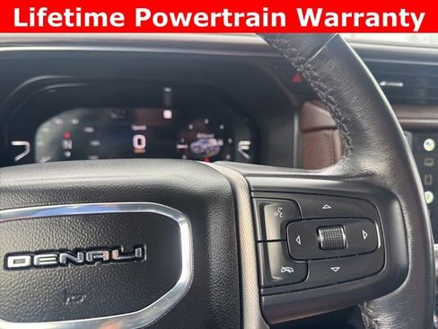 Used 2022 GMC Yukon Denali AWD/4WD image 17