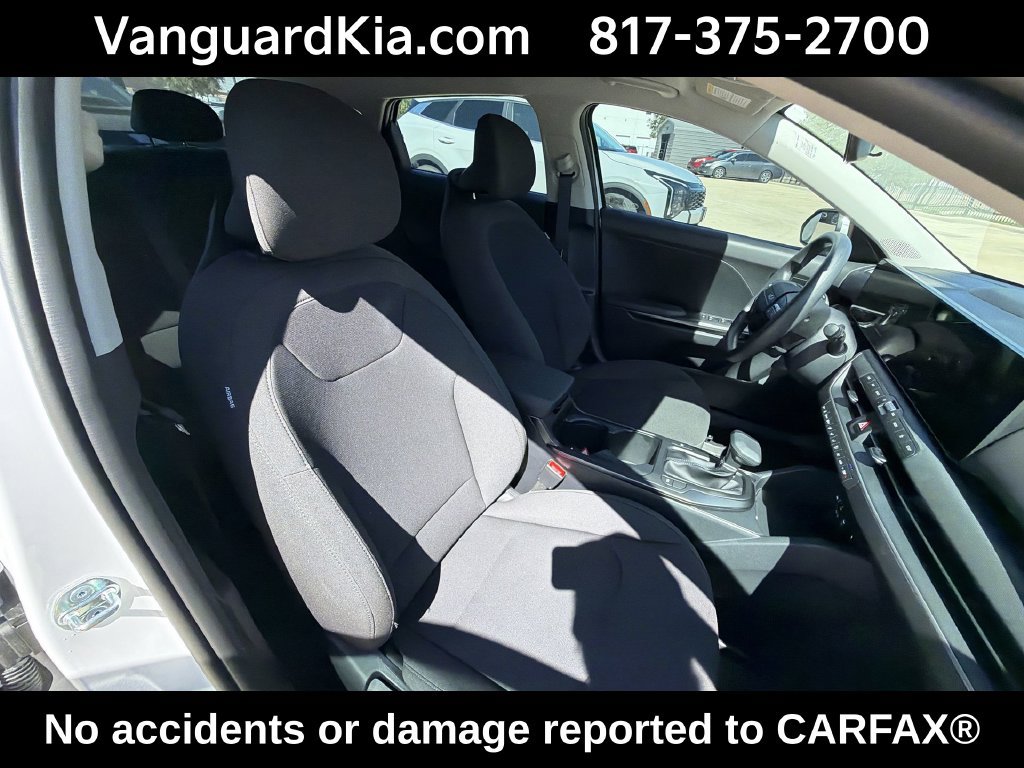 Certified 2026 Kia K4 FWD image 26
