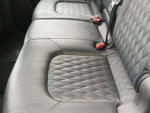 Used 2018 INFINITI QX80 4WD w/ Deluxe Technology Package image 13