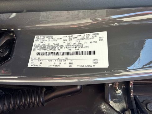 Used 2018 Ford F150 Raptor w/ Equipment Group 802A Luxury image 36