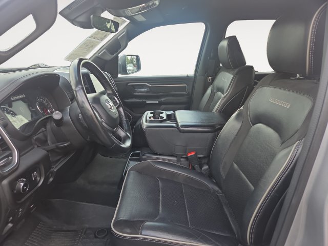Used 2023 RAM 1500 Laramie AWD/4WD image 9