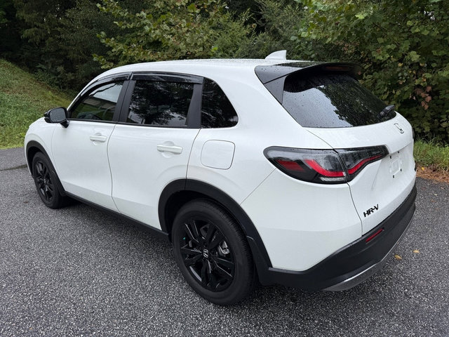 Used 2026 Honda HR-V Sport image 8