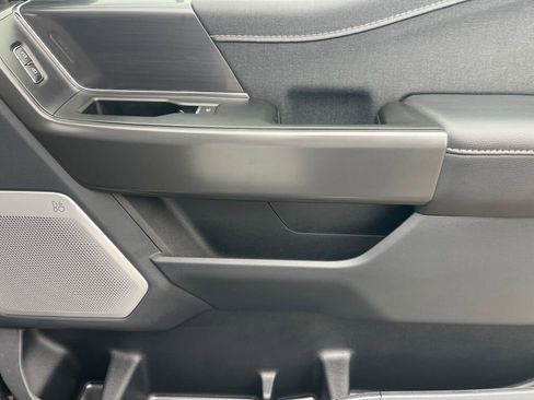 Certified 2025 Ford F150 Lariat w/ Equipment Group 502A High image 24