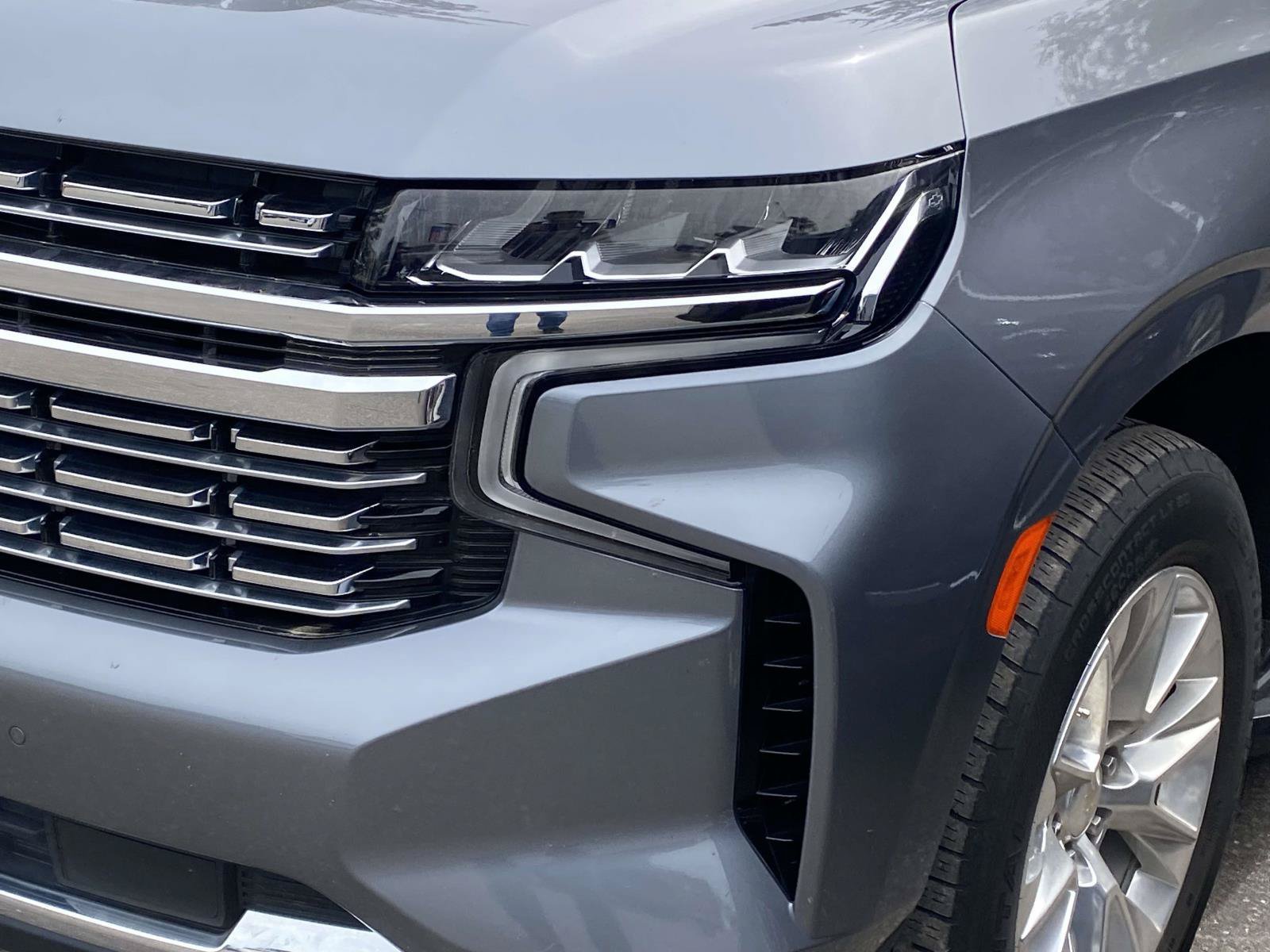 Used 2021 Chevrolet Tahoe Premier w/ Premium Package RWD image 5