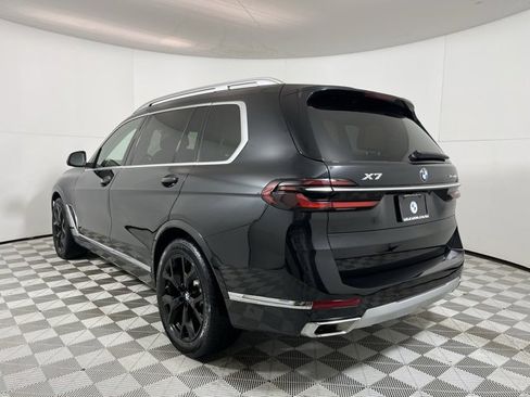 Used 2024 BMW X7 xDrive40i w/ Premium Package image 5