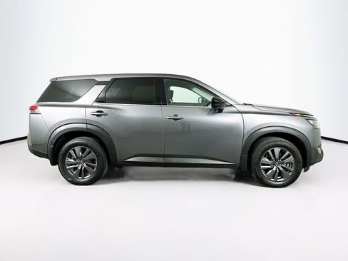 Used 2023 Nissan Pathfinder S image 10