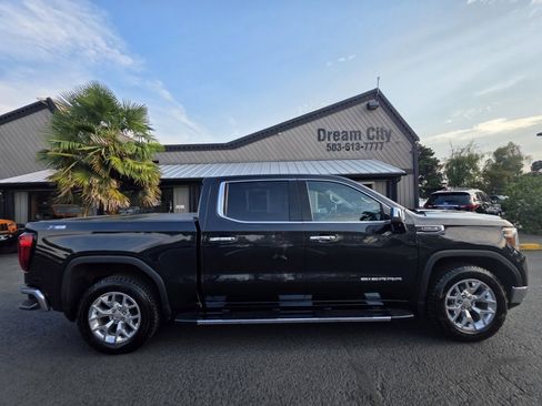 Used 2020 GMC Sierra 1500 SLT w/ SLT Premium Plus Package image 4