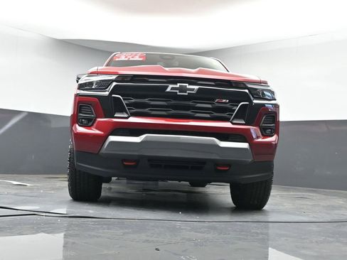 Used 2024 Chevrolet Colorado Z71 w/ Z71 Convenience Package 2 image 30