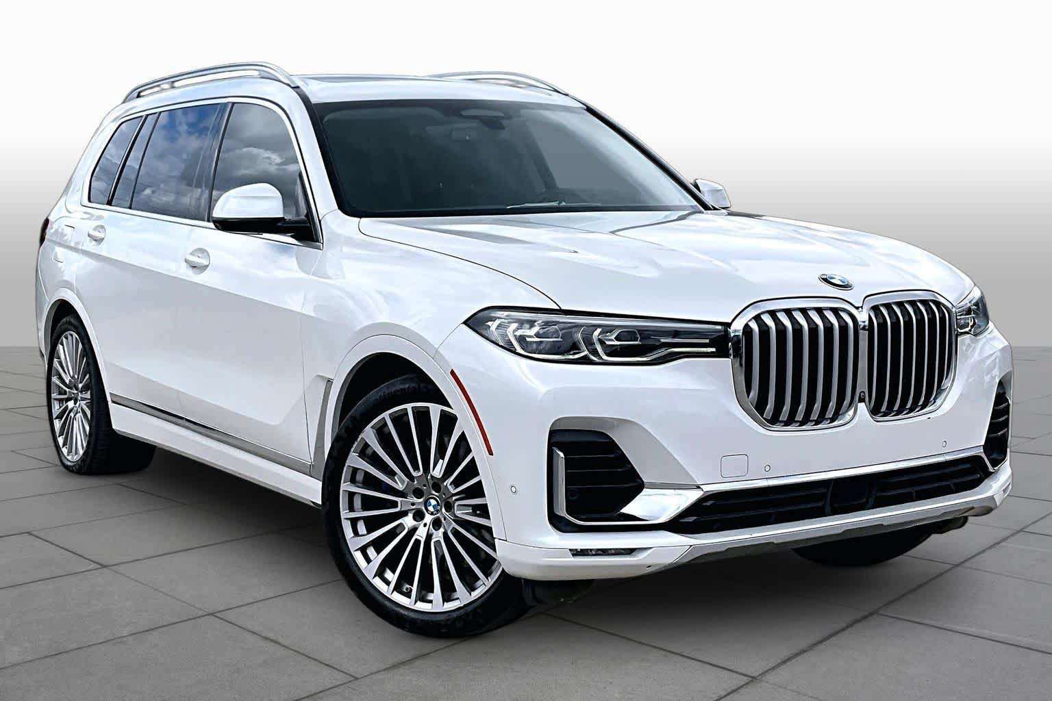 Used 2020 BMW X7 xDrive40i w/ Executive Package AWD/4WD image 3