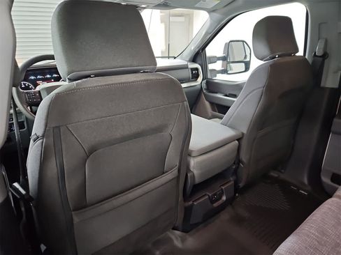 Used 2022 Ford F150 XLT w/ XTR Package image 18