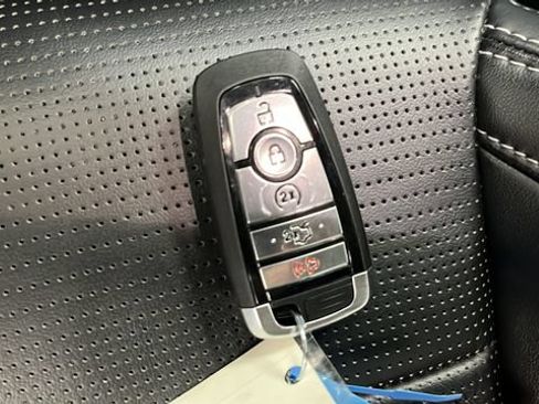 Used 2025 Ford Mustang Premium RWD image 20